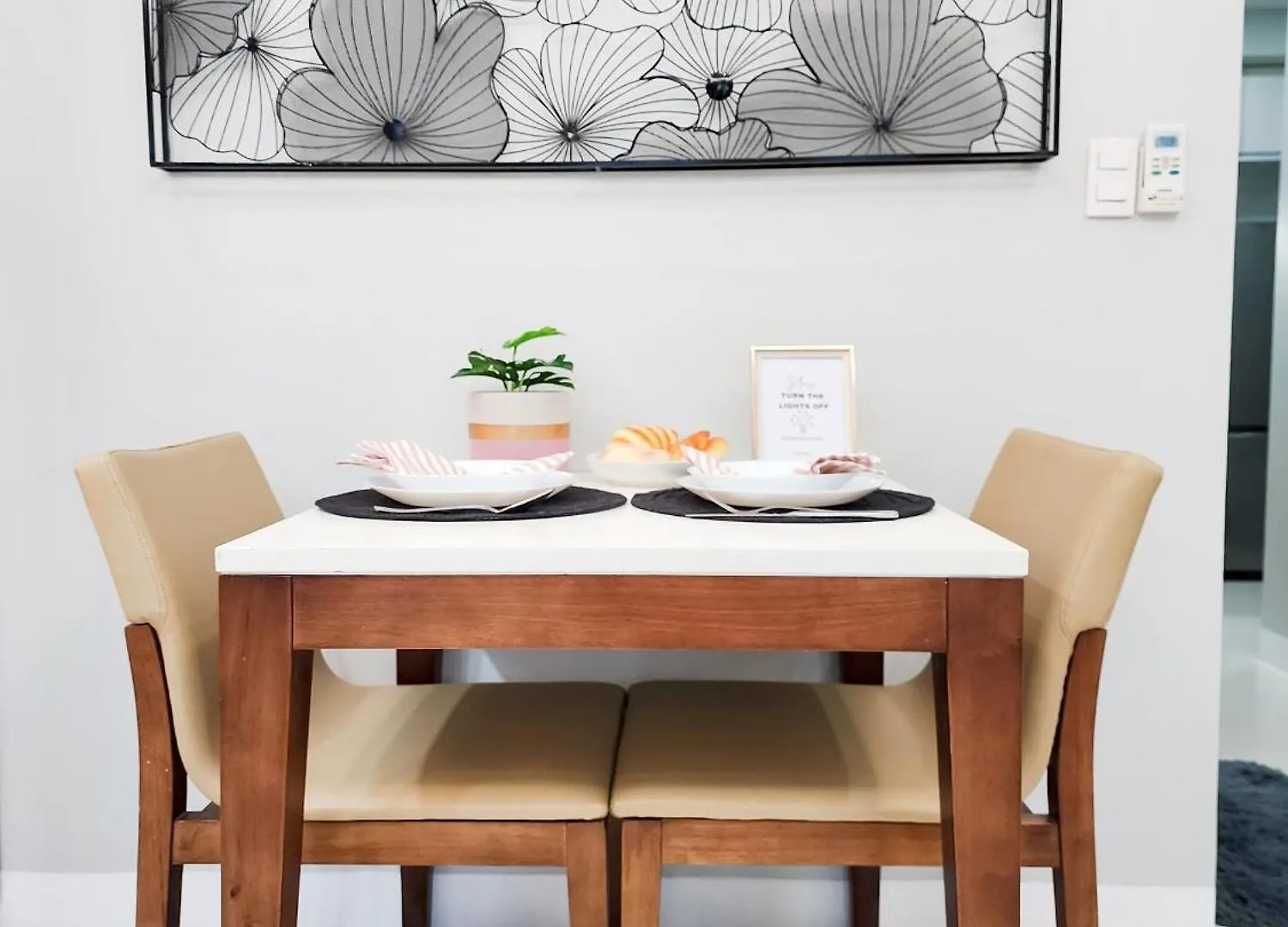 Angeliz Suites, Spacious Open Plan And Spectacular View At The 19Th, Walk To Uptown Mall Manila 0*,