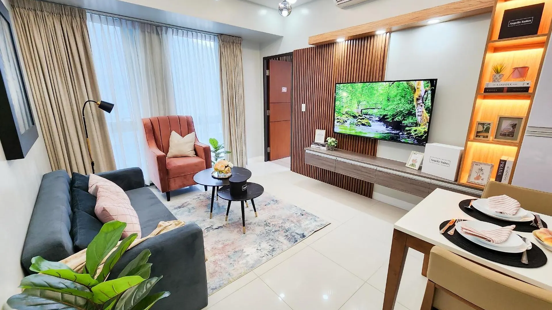 Angeliz Suites, Spacious Open Plan And Spectacular View At The 19Th, Walk To Uptown Mall Manila