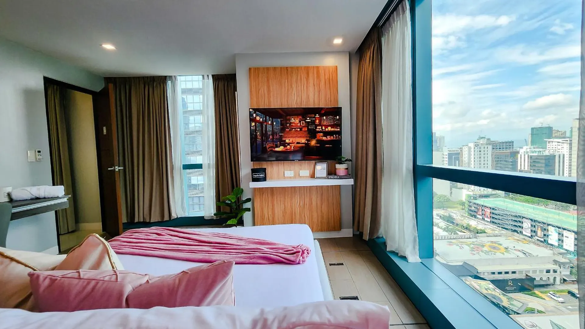 Angeliz Suites, Spacious Open Plan And Spectacular View At The 19Th, Walk To Uptown Mall Manila Philippines