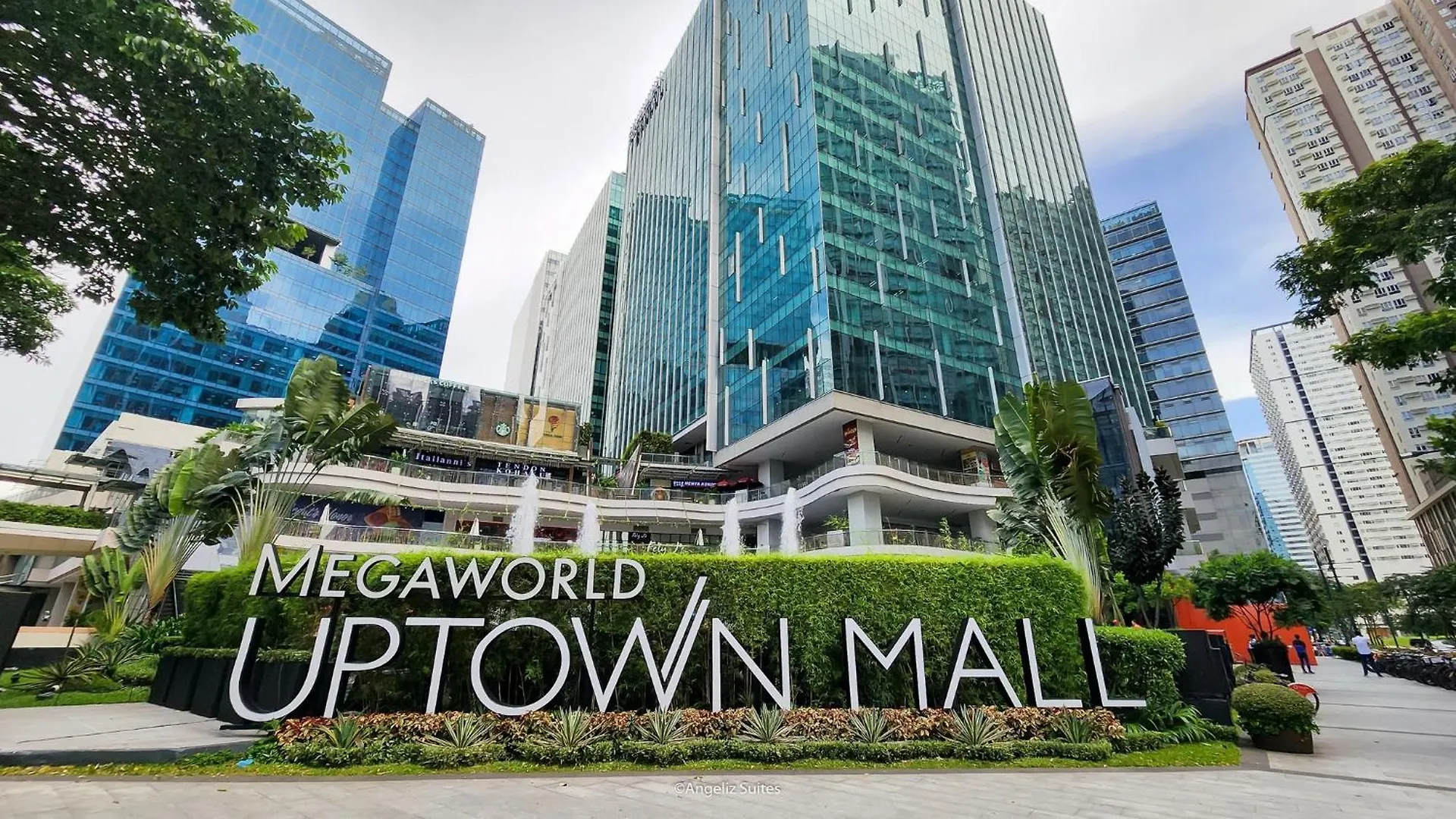 Apartment Angeliz Suites, Spacious Open Plan And Spectacular View At The 19Th, Walk To Uptown Mall Manila