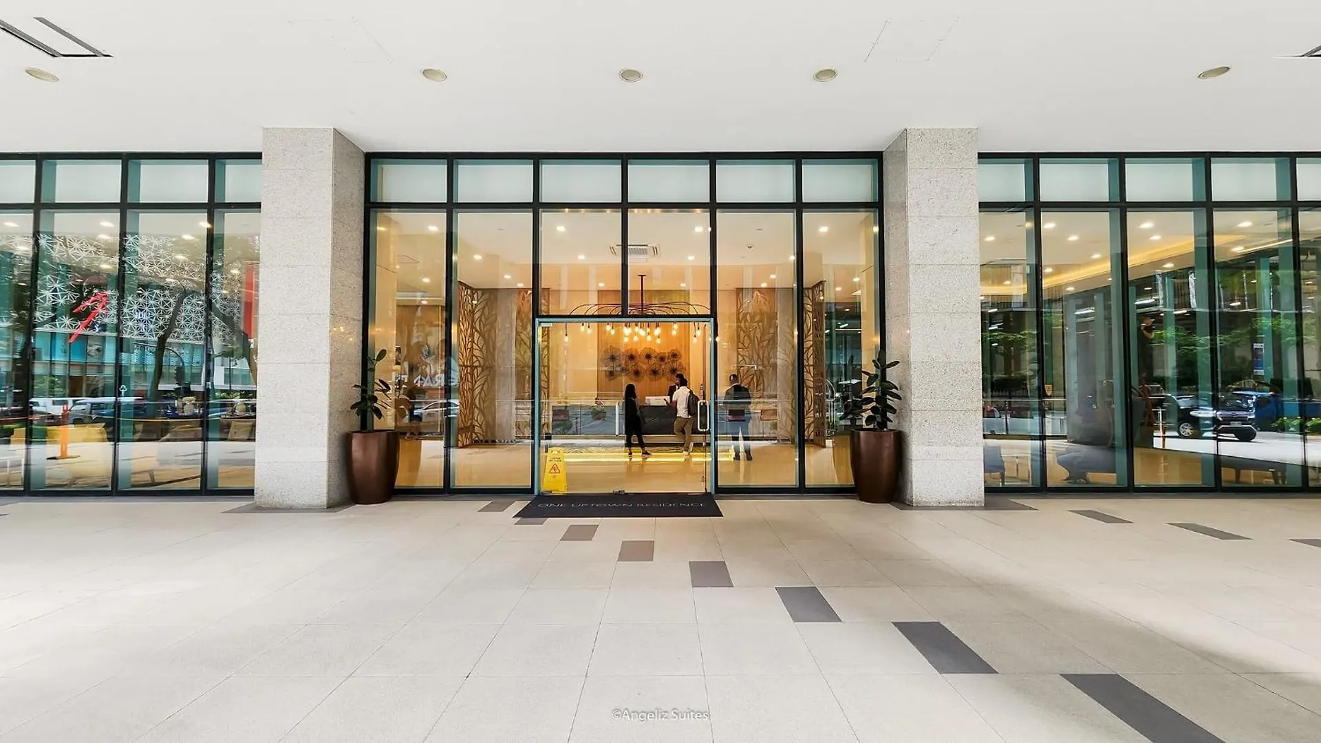 Angeliz Suites, Spacious Open Plan And Spectacular View At The 19Th, Walk To Uptown Mall Manila 0*,