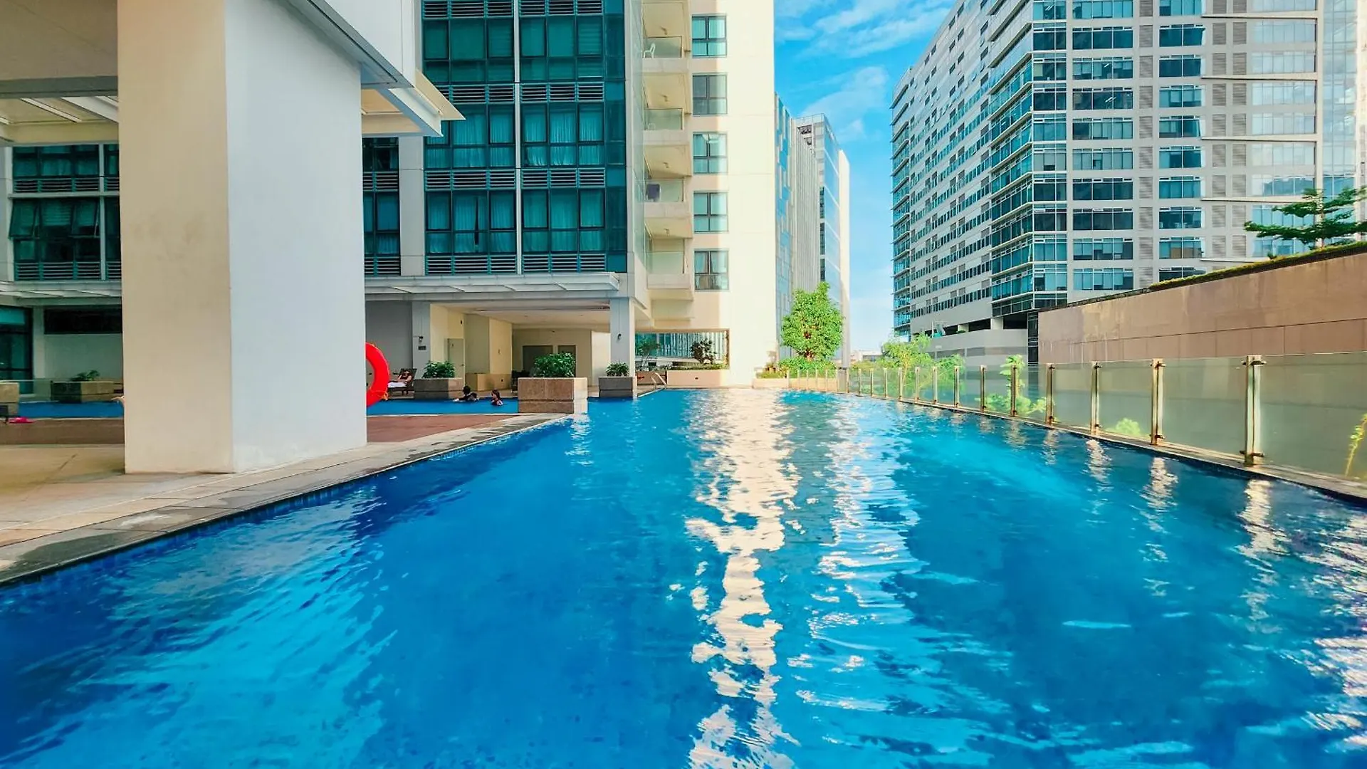 Apartment Angeliz Suites, Spacious Open Plan And Spectacular View At The 19Th, Walk To Uptown Mall Manila Philippines
