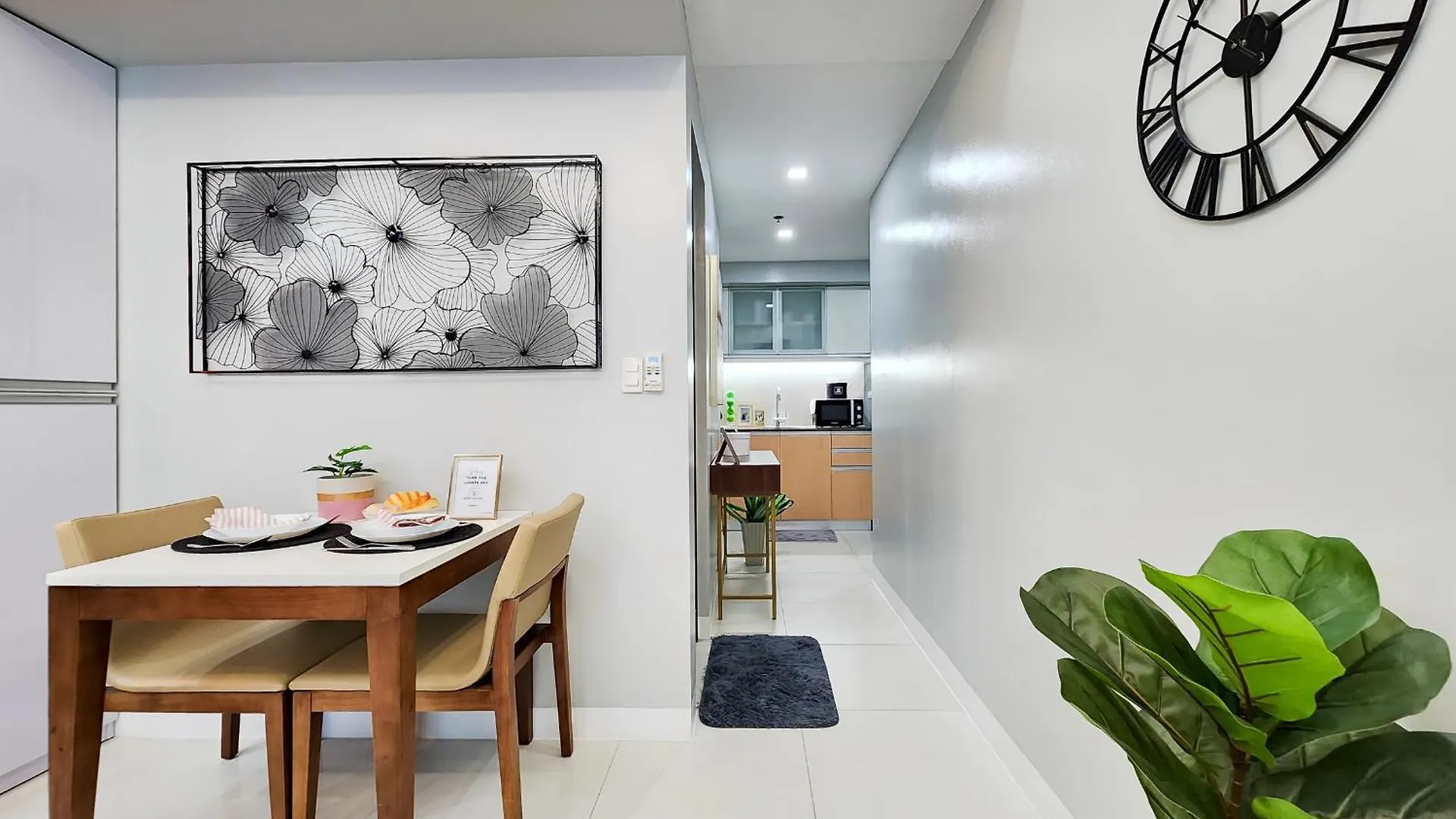 Apartment Angeliz Suites, Spacious Open Plan And Spectacular View At The 19Th, Walk To Uptown Mall Manila Philippines